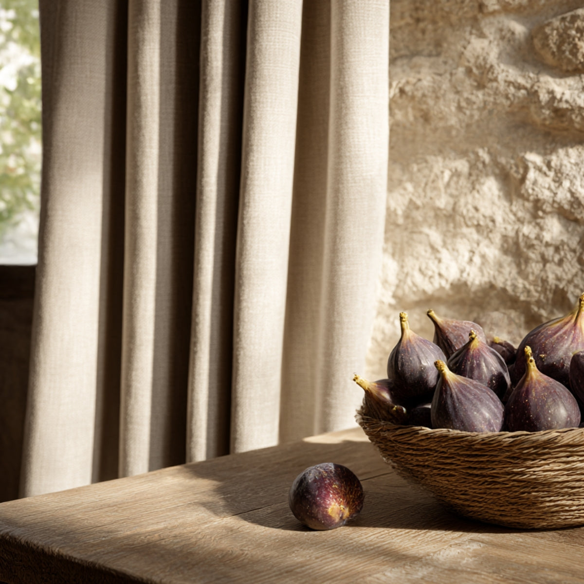 Ambiance bougie parfumée Sous le Figuier, notes de figue et fève tonka, parfum d'intérieur Bretagne - Enez